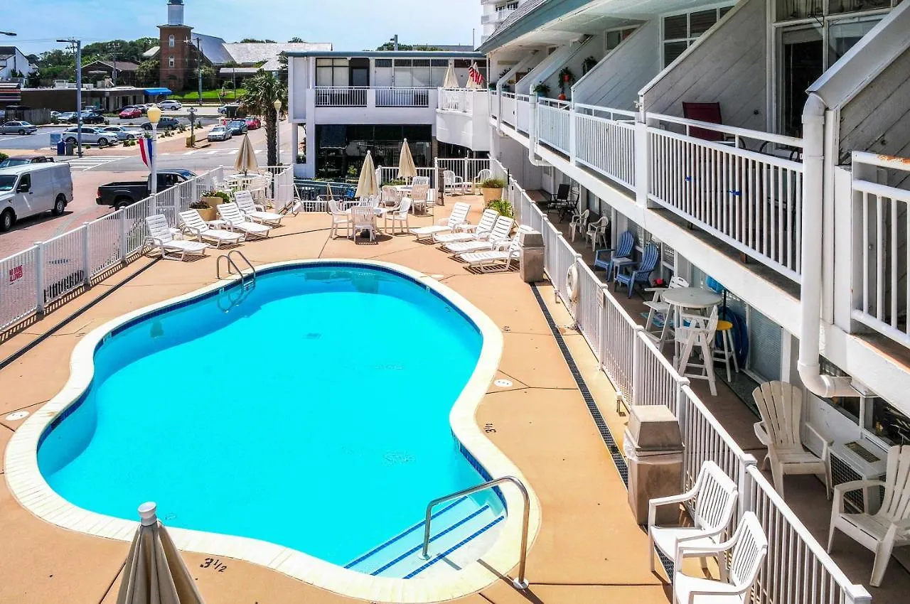 Colorful Virginia Beach Studio - Steps To Beach! Apartment