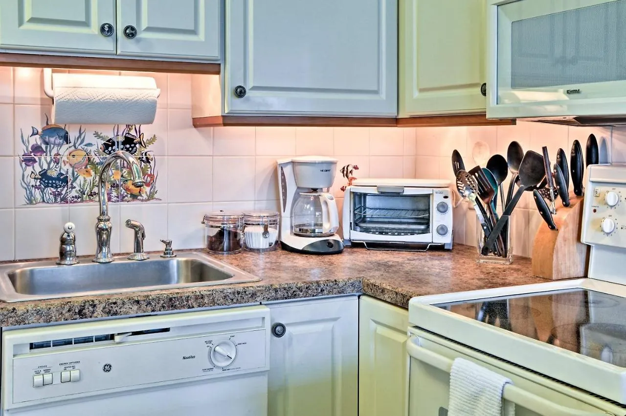 Apartment Colorful Virginia Beach Studio - Steps To Beach! United States